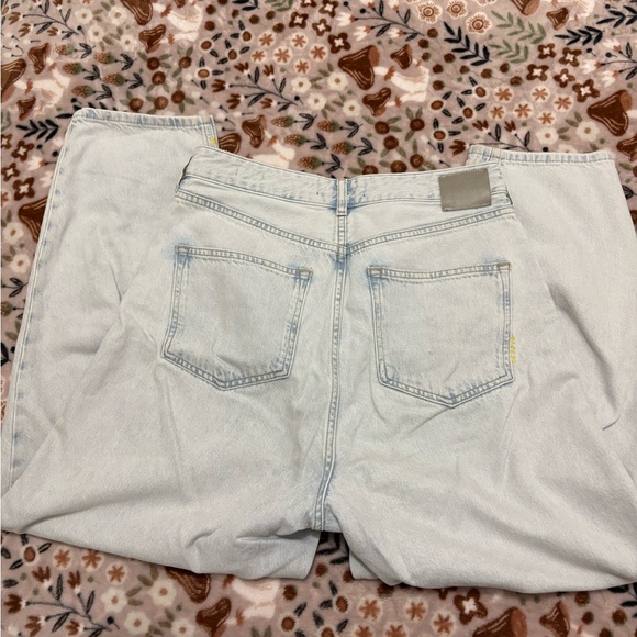 Scotch & Soda Men's Light Blue Relaxed Jeans - Picture 3 of 6